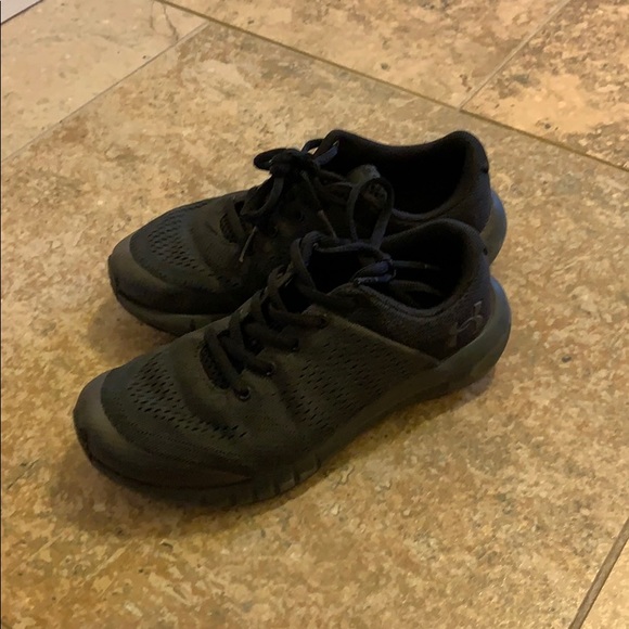 Under Armour Other - Boys under armor sneakers Under Armour Other - Boys under armor sneakers